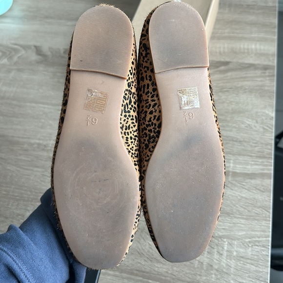 Madewell Flats - Picture 5 of 6